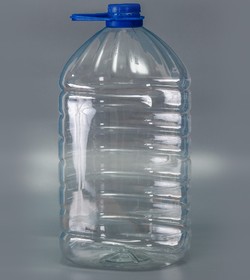 Бутылка Прозрачная/Голубая 4 л (38мм)